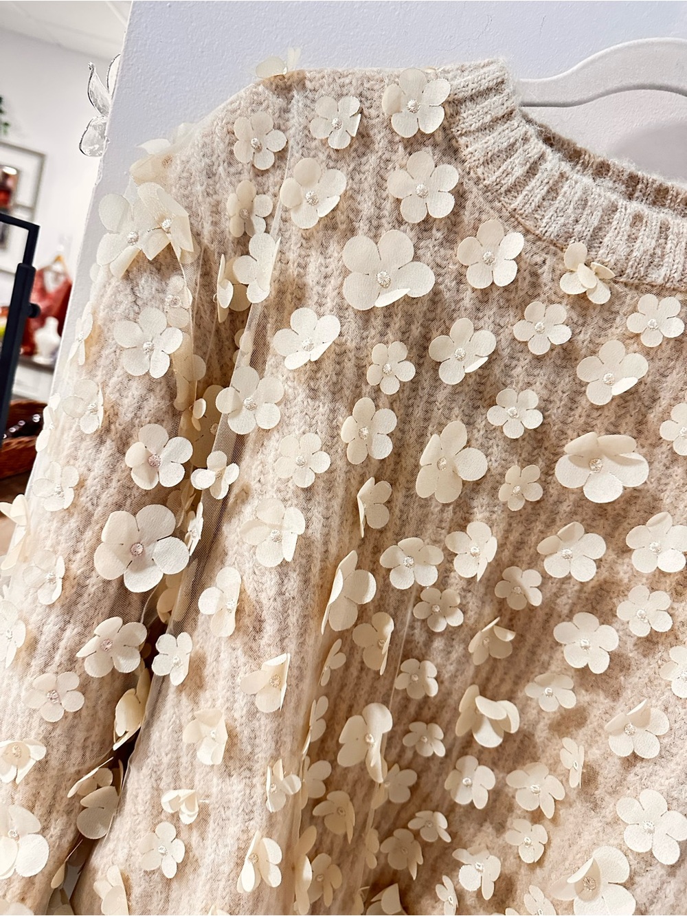 Zara Cream Floral Appliqué Crewneck Sweater - Picture 3 of 6